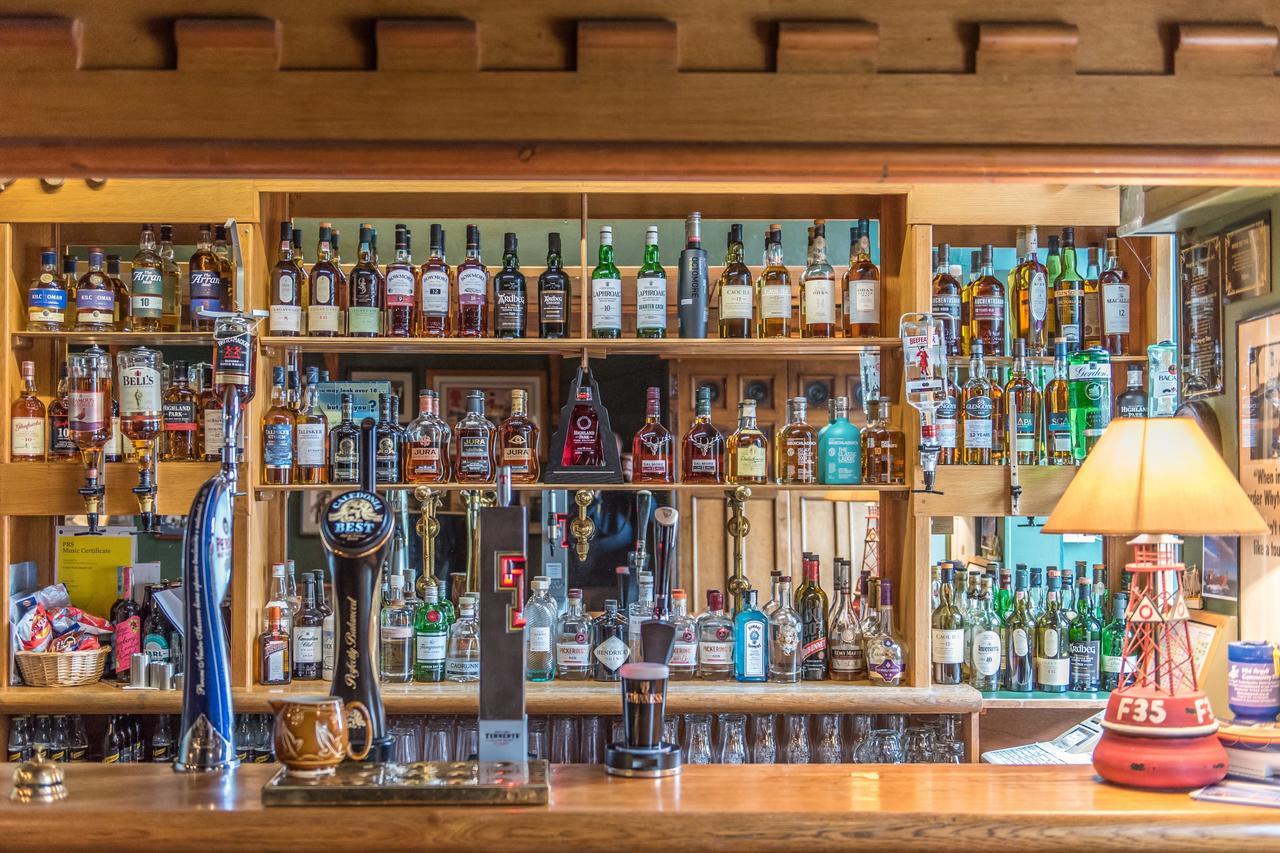 Crinan Hotel Екстериор снимка