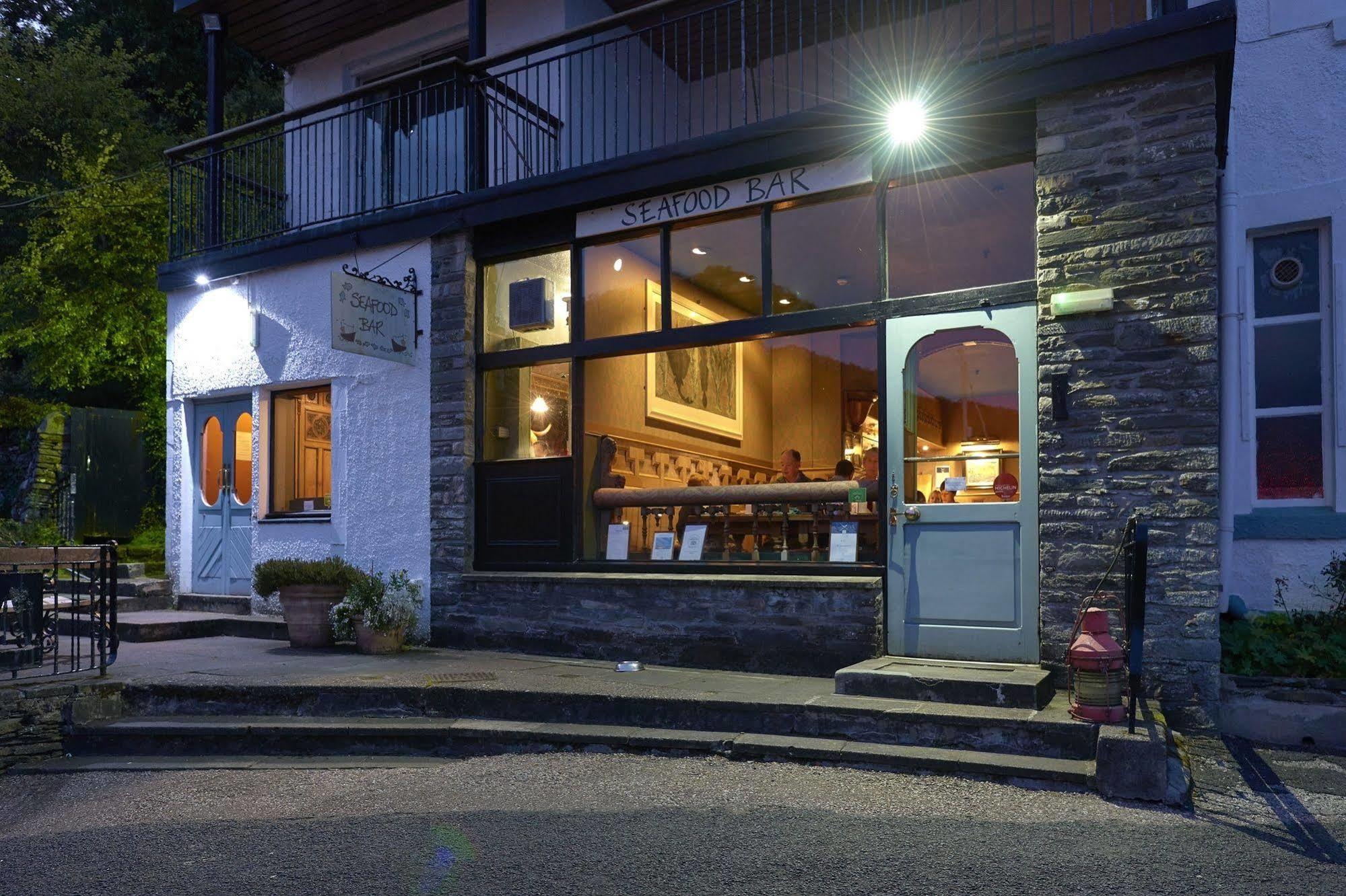 Crinan Hotel Екстериор снимка