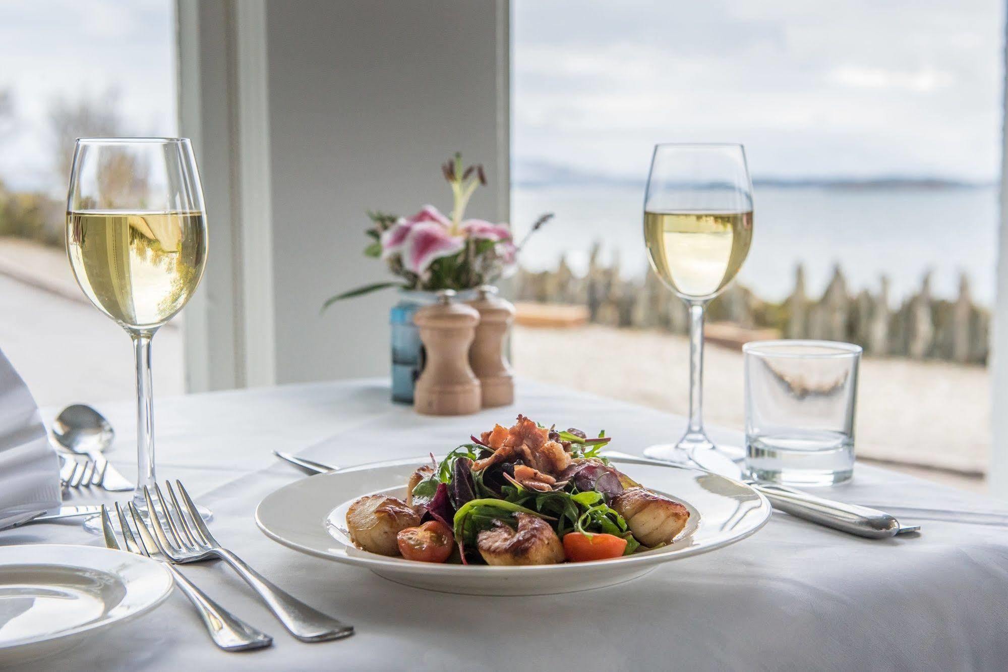 Crinan Hotel Екстериор снимка