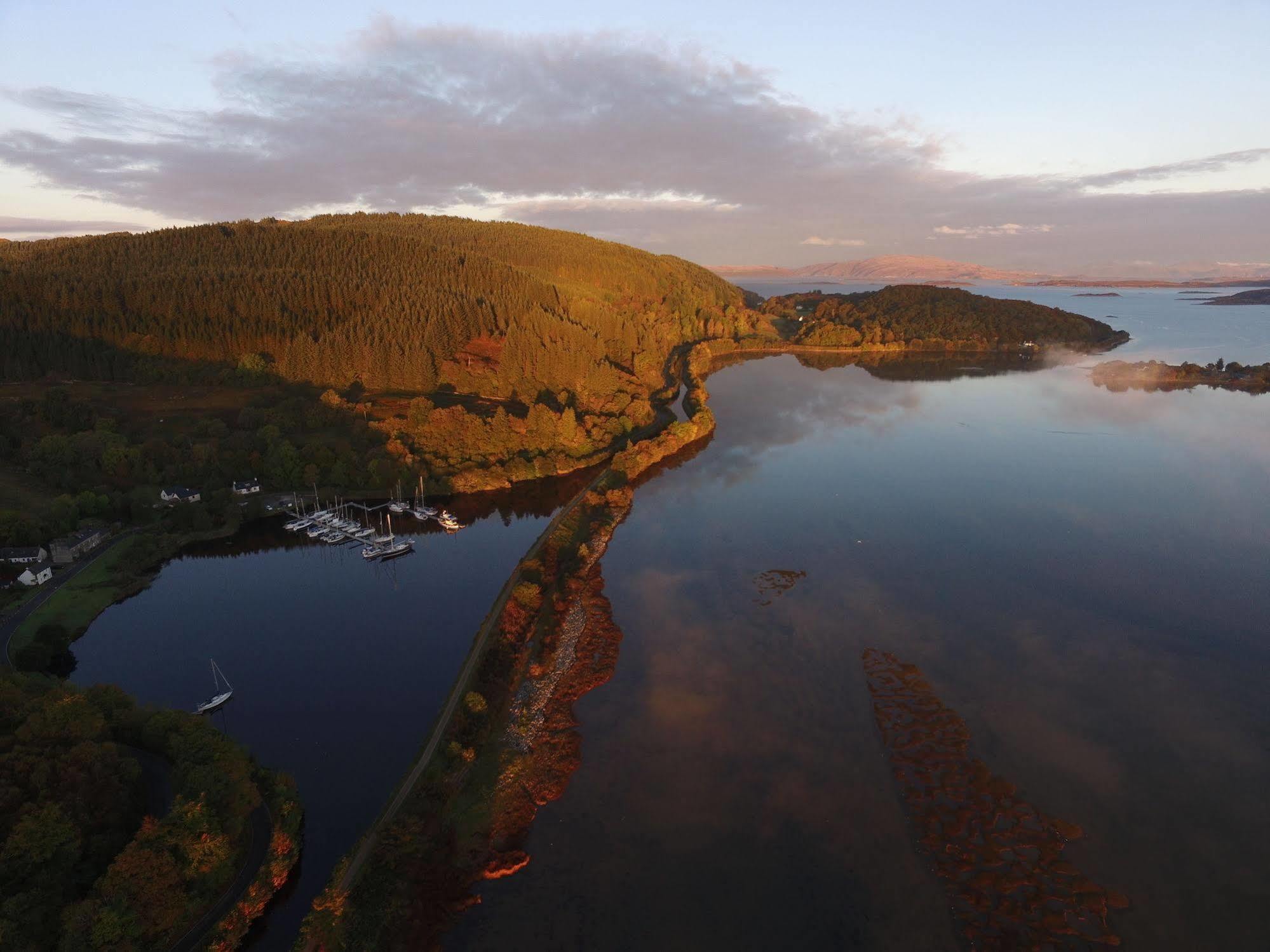 Crinan Hotel Екстериор снимка