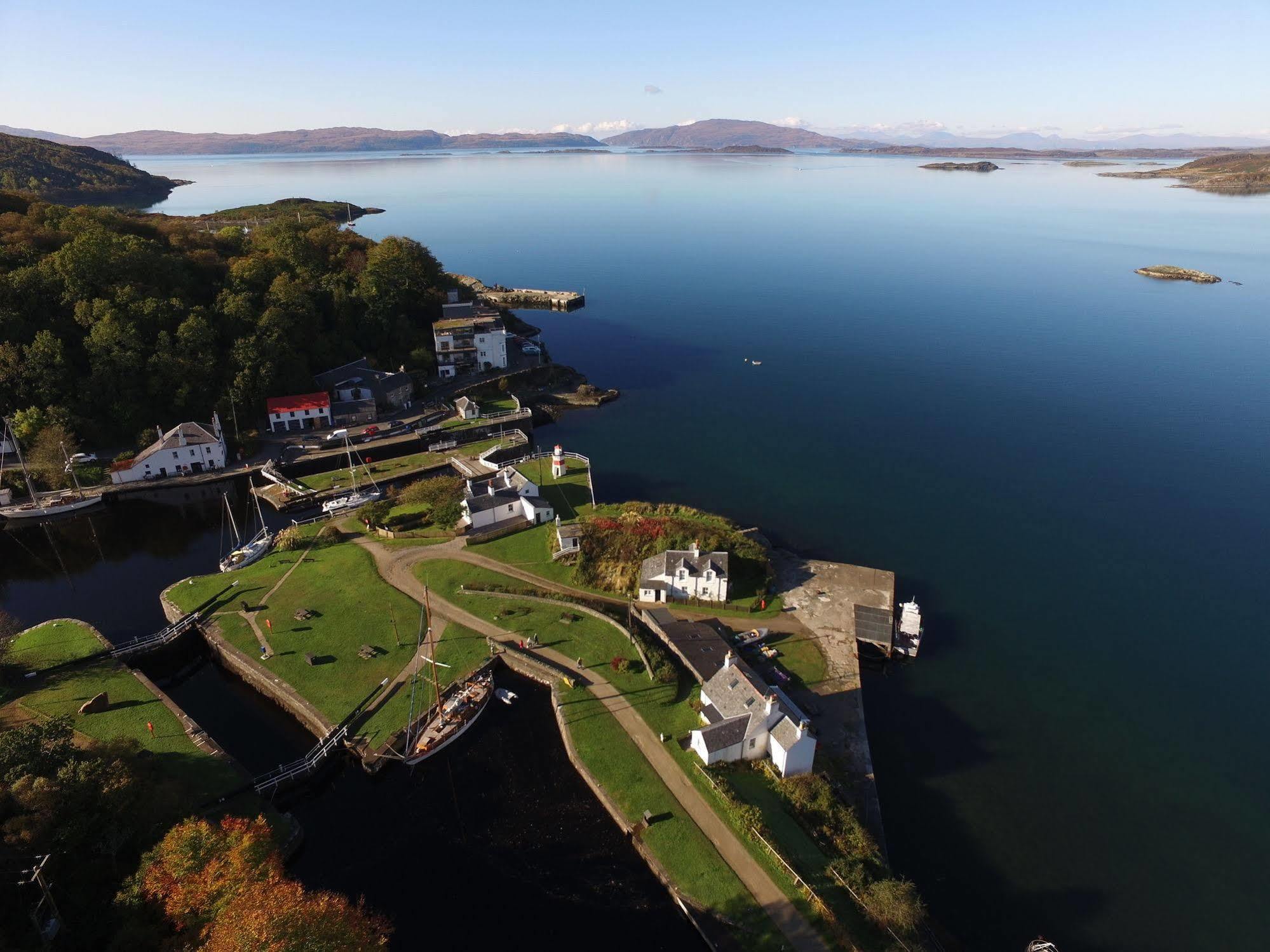 Crinan Hotel Екстериор снимка