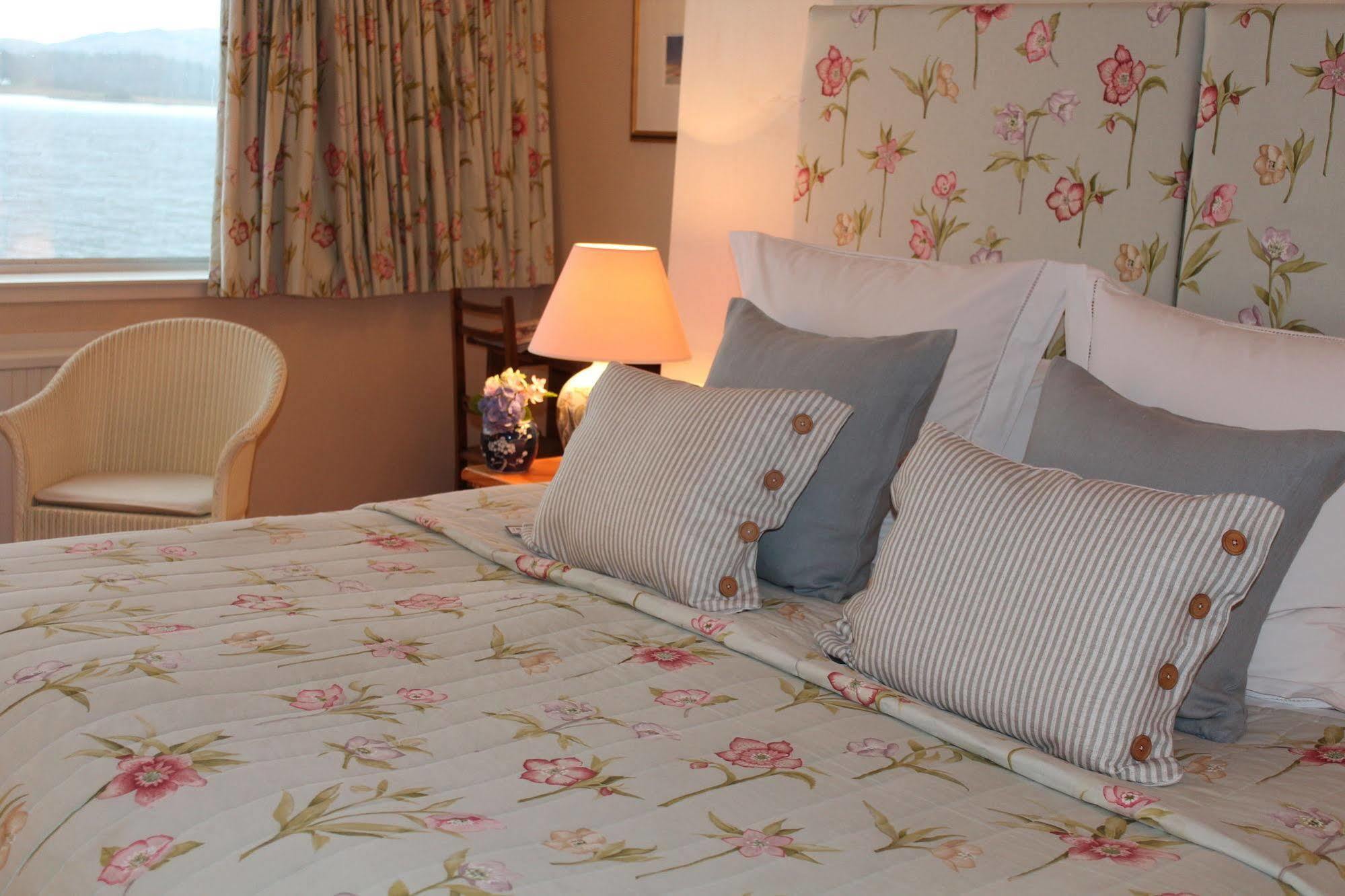 Crinan Hotel Екстериор снимка