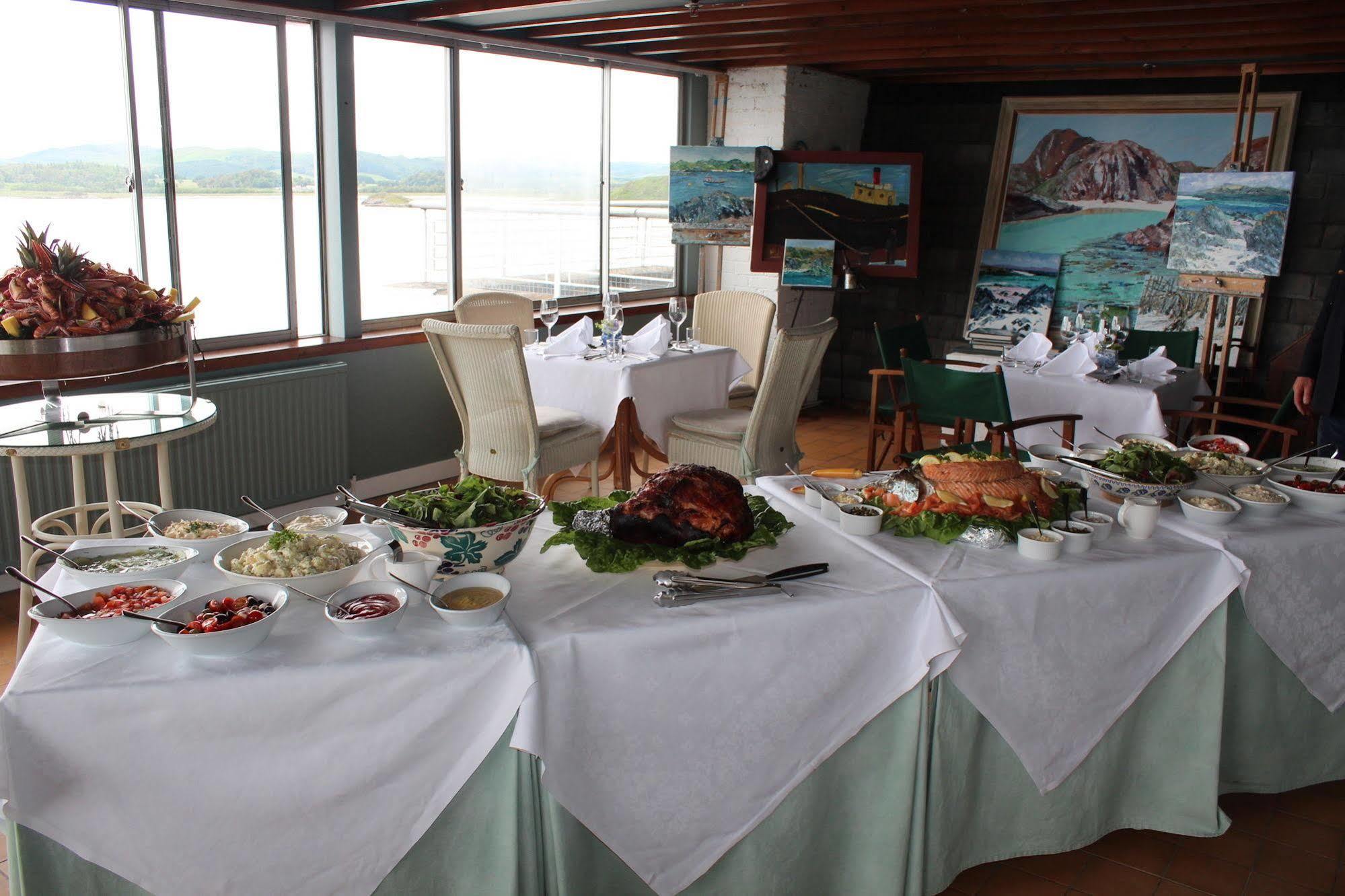 Crinan Hotel Екстериор снимка