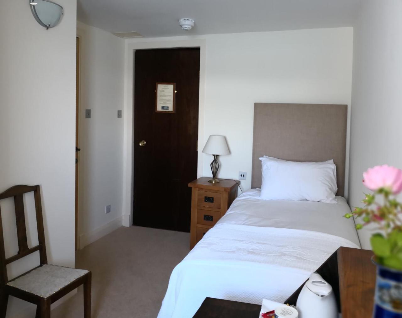 Crinan Hotel Екстериор снимка